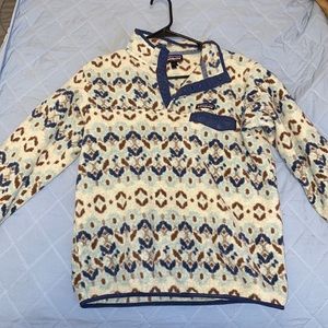 Patagonia pull over